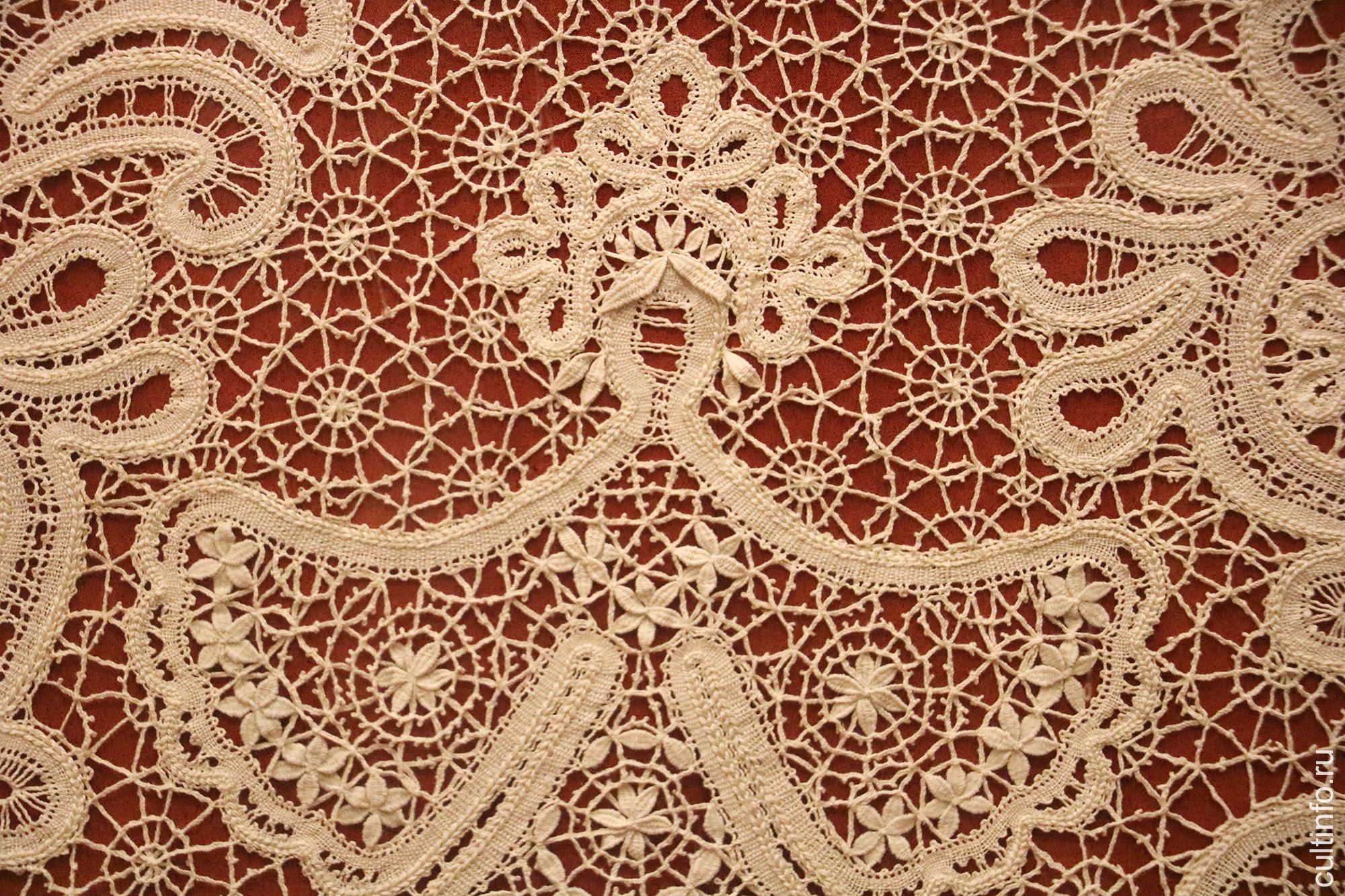 Скатерть «Метелица». Фрагмент